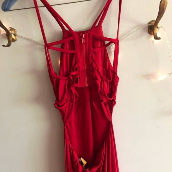 BEAUTIFUL red formal dress - Picture 2 of 4